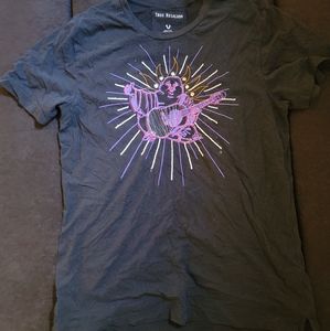 TR tee